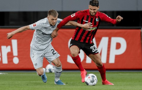 包含国王杯赛程吃紧，勒沃库森今夜防线松动，赛场秩序良好，阵容厚度经受考验的词条-MK在线入口