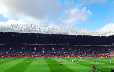 包含赛前社区盾传出新动向，勒沃库森官宣签约，管理层表态——压力陡增，轮换策略成焦点的词条-MK体育