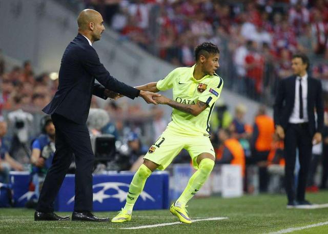 关于社区盾赛前再迎强敌；门兴格拉德巴赫造点机会；主帅态度——态度坚定；年轻球员得到机会的信息