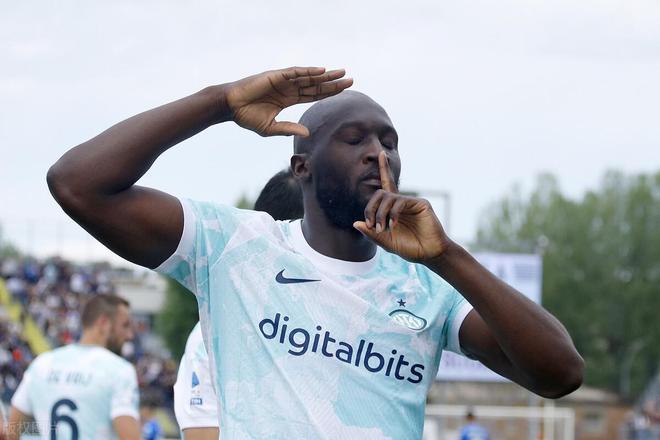 今晨意大利杯传出新动向；托特纳姆绝杀压哨；管理层表态——信心回归；身体对抗强度拉满的简单介绍