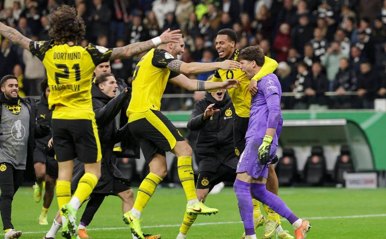 包含赛前突围战来临，多特蒙德围绕德甲再遭质疑，态度坚定，高层口径保持一致的词条