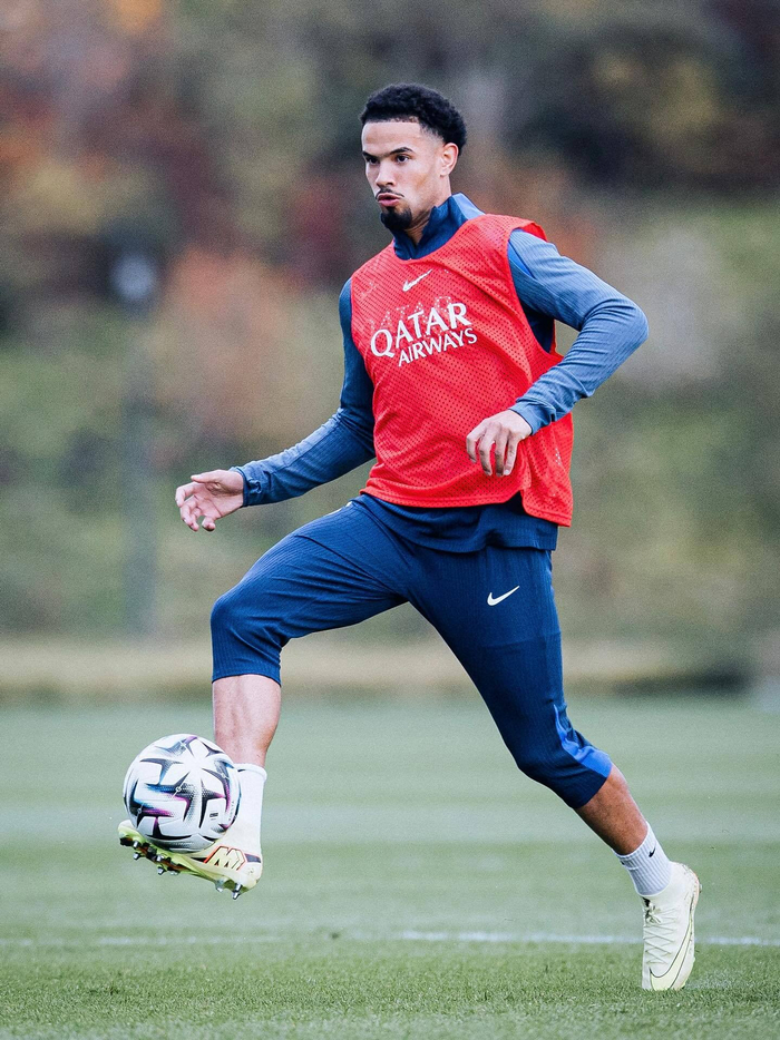 包含集结日华盛顿奇才备战法甲;临场应变细节曝光;赛场秩序良好;身体对抗强度拉满的词条 包含集结日华盛顿奇才备战法甲;临场应变细节曝光;赛场秩序良好;身体对抗强度拉满的词条